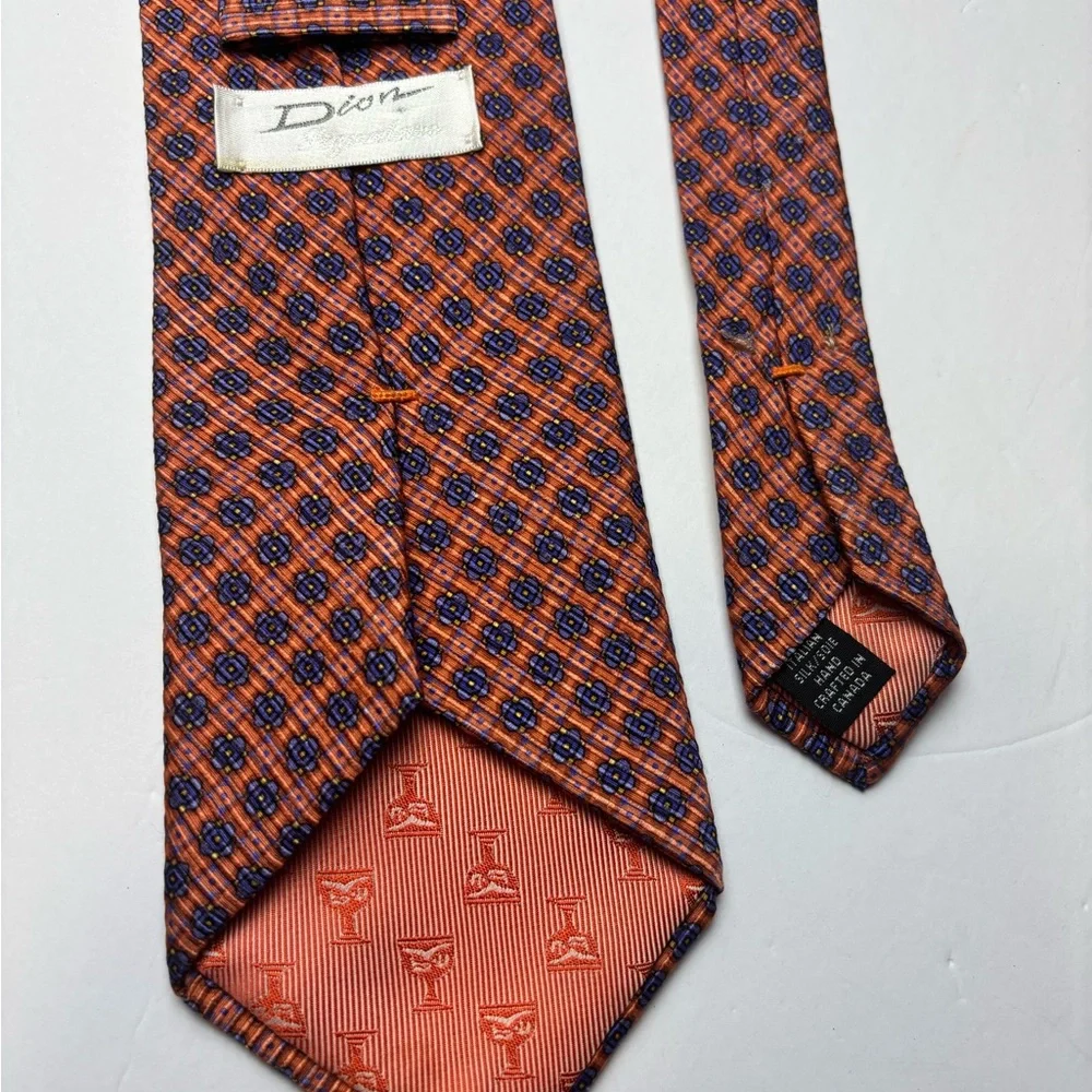 Dion‎ Signature Italian silk floral tie